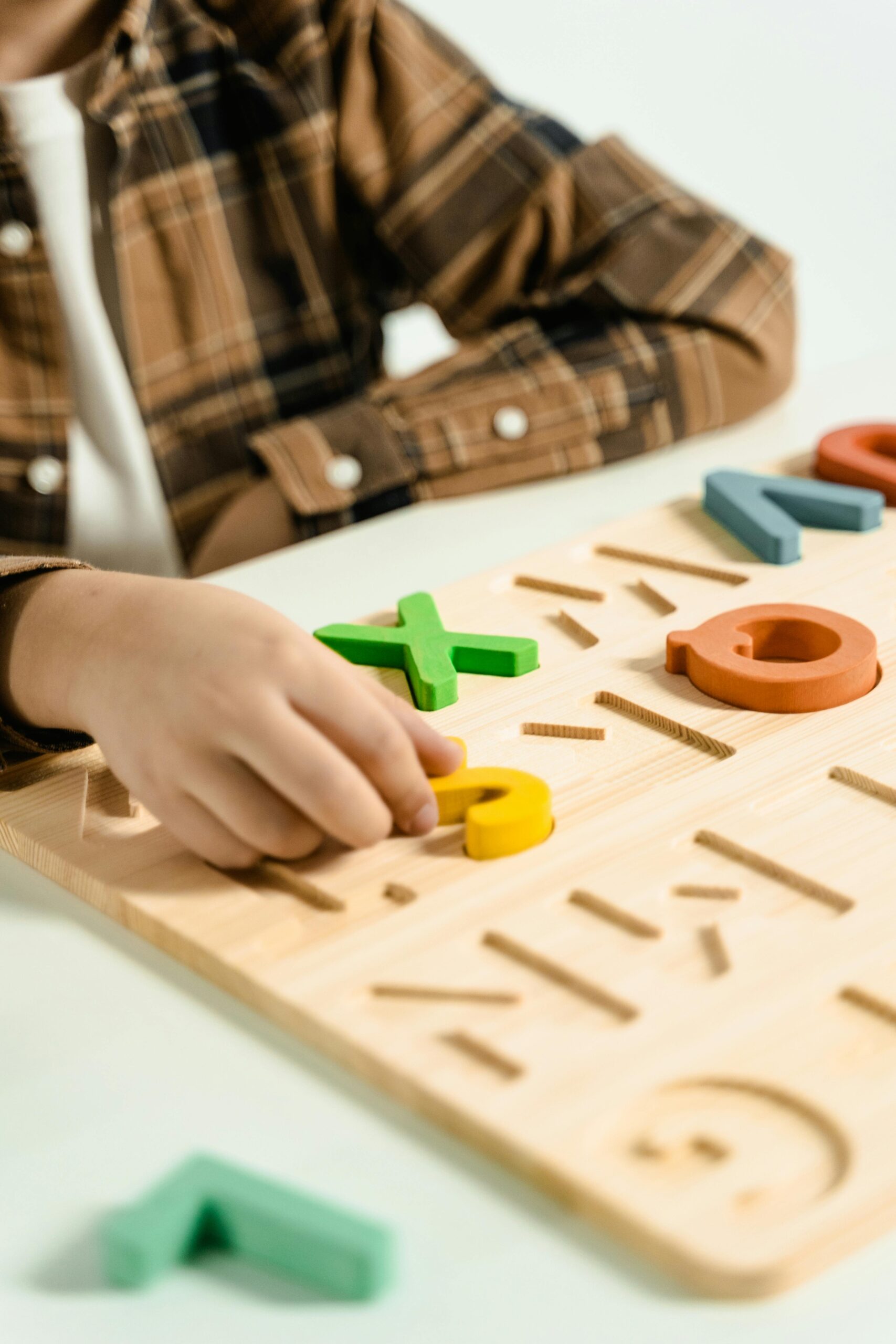 Using Educational Board Games and Toys to Enhance Learning